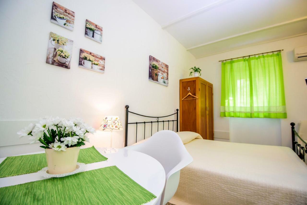 Rustica Apartments Σίμπενικ Εξωτερικό φωτογραφία